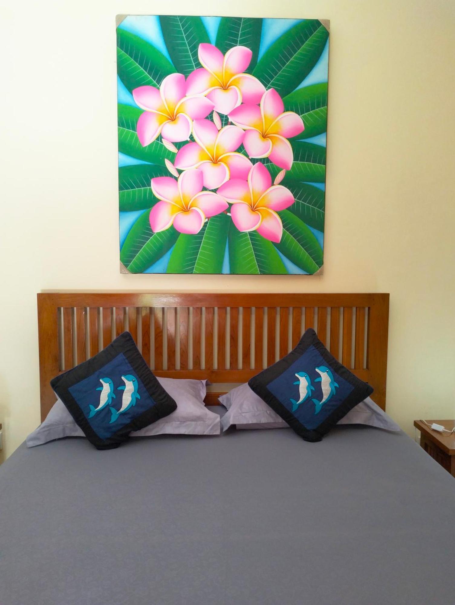 Kaia Lovina Guest House Ngoại thất bức ảnh