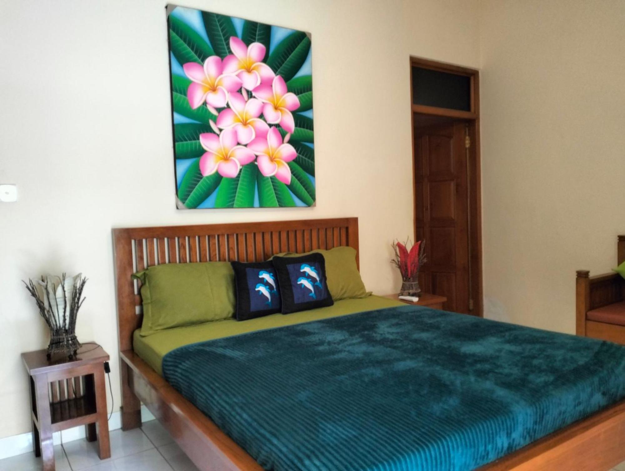 Kaia Lovina Guest House Ngoại thất bức ảnh