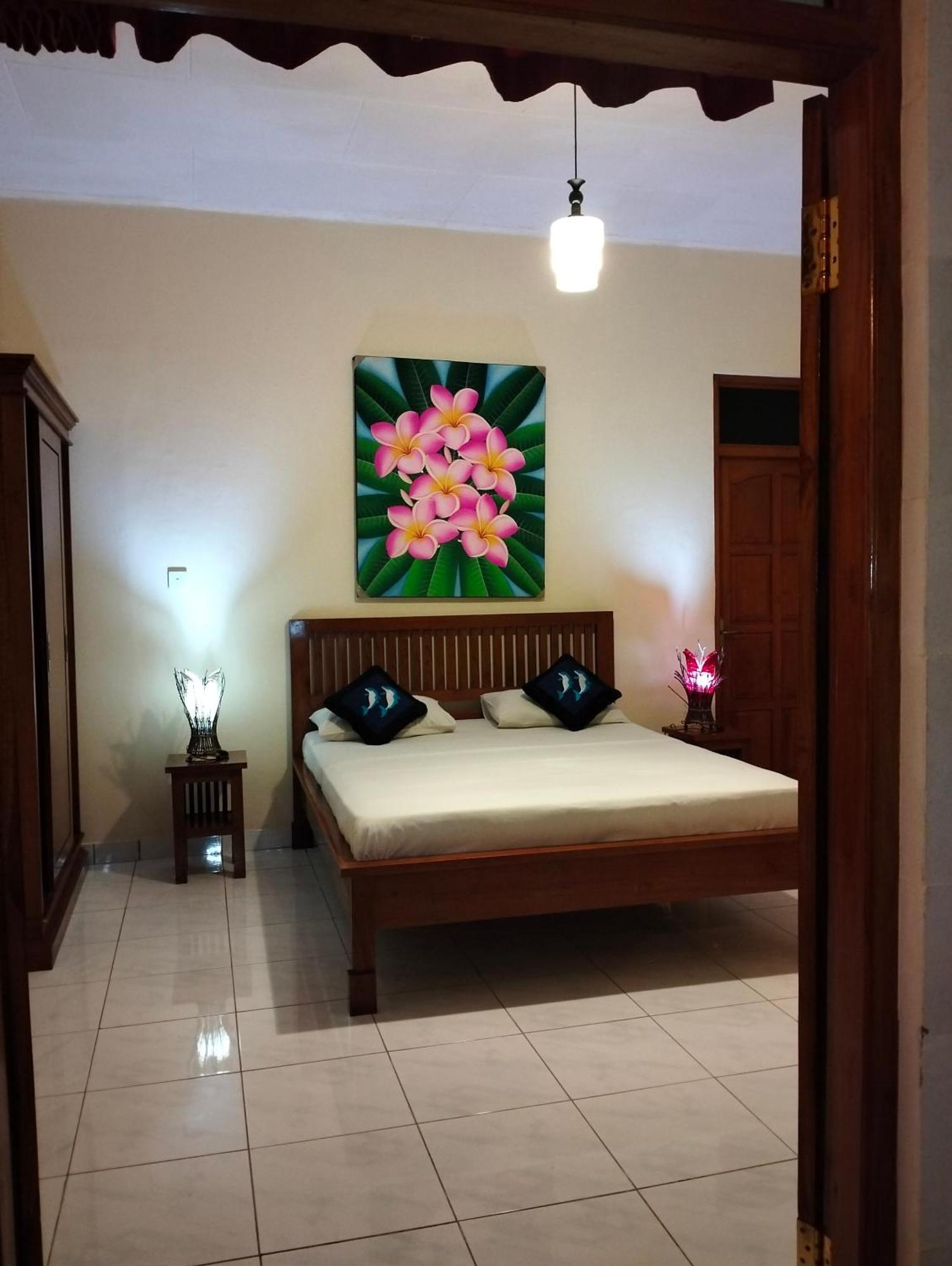 Kaia Lovina Guest House Ngoại thất bức ảnh